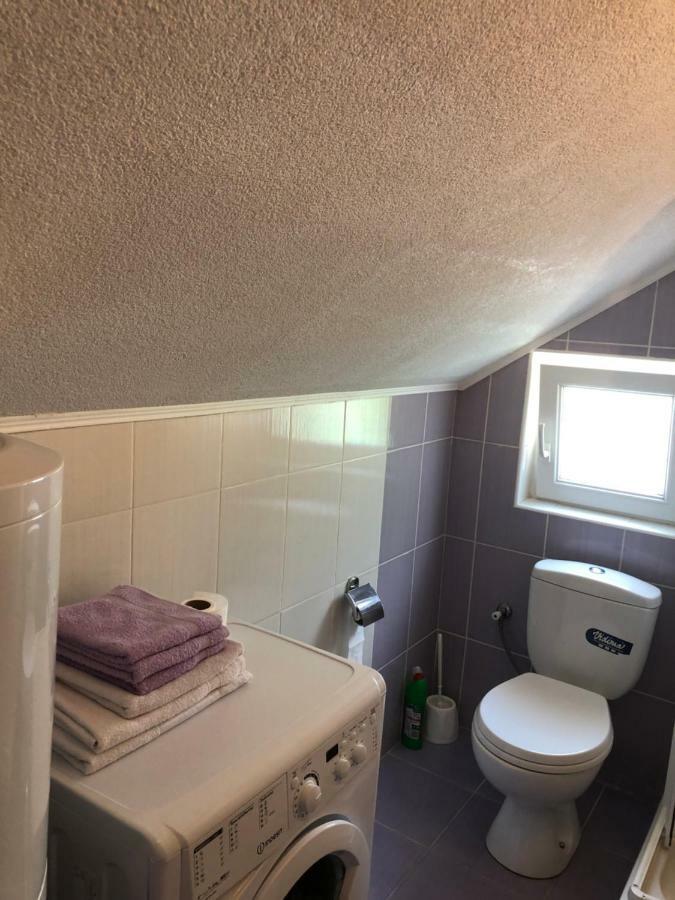 Apartman Nina2 Risan Eksteriør billede